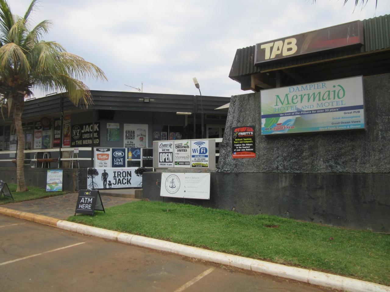 Dampier Mermaid Hotel Karratha Exterior photo